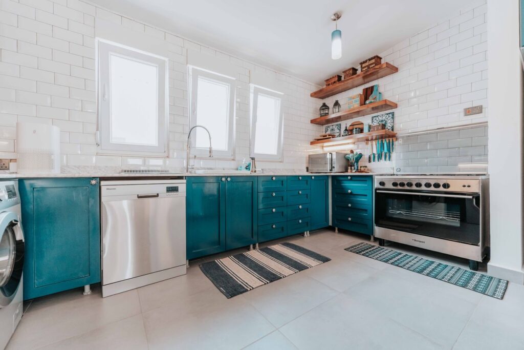 Painting Kitchen Units Before and After