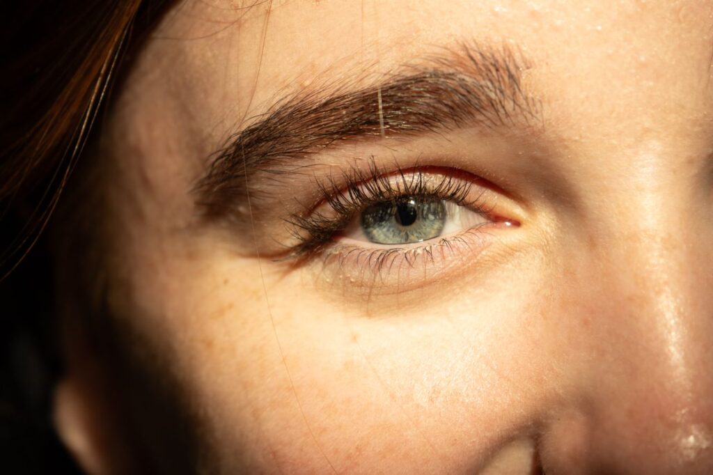 plucked eyebrows